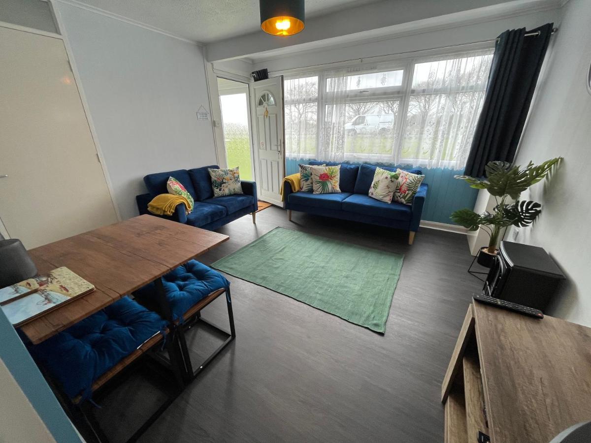 Macs Shack, California Sands, Scratby - Two Bed Chalet, Sleeps 5, Pet Friendly, Free Pool Passes Plus Linen And Towels Included 大雅茅斯 外观 照片